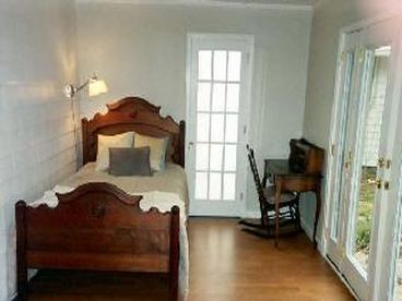 Separate Cottage (Interior)