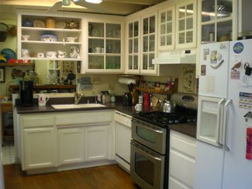 Fully Equiped Kitchen