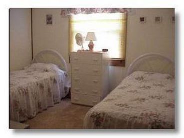 Twin Bedroom