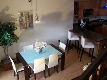 Dining/Kitchen Area