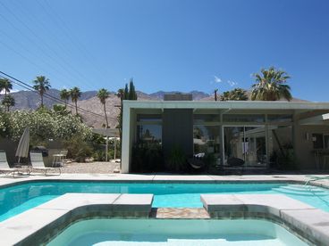 Western Mountain View
