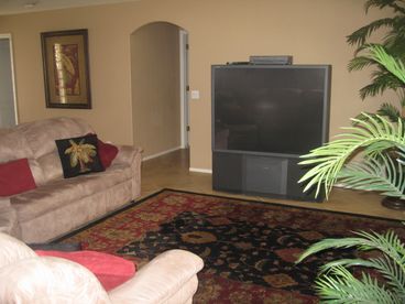 Living Room with Big Screen TV/Cable/DVD/VCR