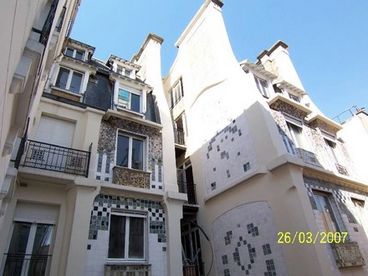 1st Art Deco Building