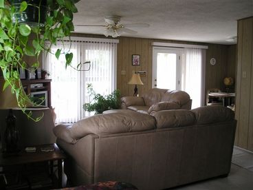 201 Clines Landing