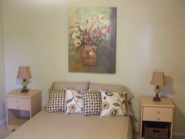 Full bed in 1st Bedroom