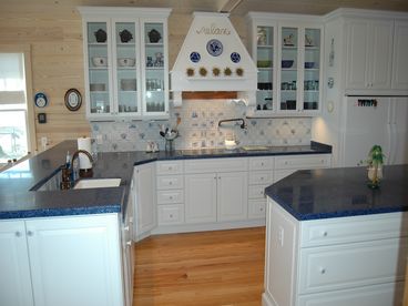 Fully outfitted kitchen