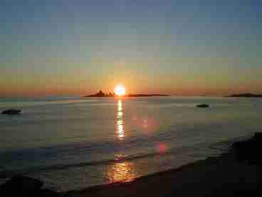 Oceanfront House at Hills Beach