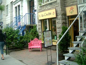 Boutique on St-Denis