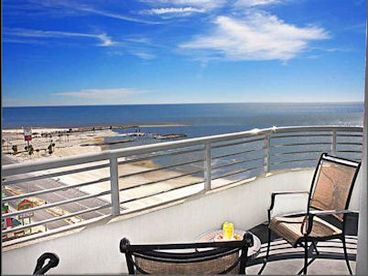 Spacious balcony with access from the living room and from both bedrooms.