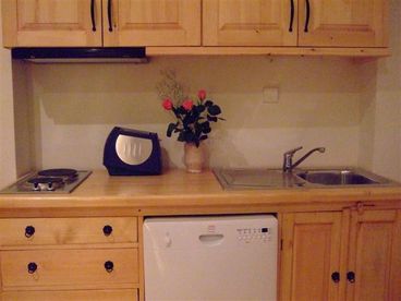 Modern kitchen amenities