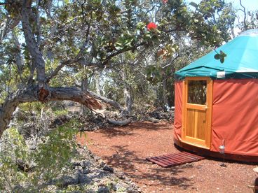 Pele\\\'s Paradise Yurt