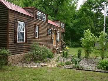 Sunnybrook Cabin is cute and private and cozy.