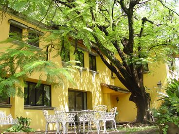 Villas de Colores  is an authentic Mexican estate with five luxury Colonial style villas. 