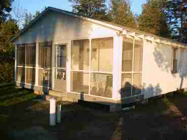Front Screen Porch