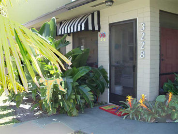 Guest apartment one has a large screened in front porch! 