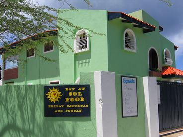 Curacao Sunshine Getaway