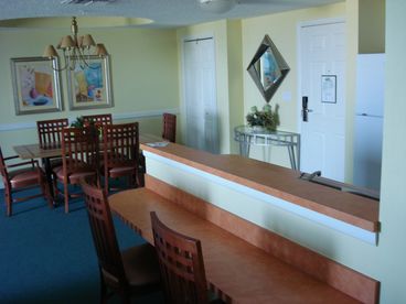 Exquisite Dining room and breakfast area!