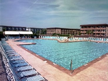 We offer the island\'s largest oceanside pool