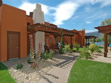 40% of Village on the Lake is garden space.