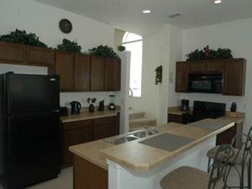 STATE OF THE ART FULLY EQUIPPED KITCHEN AREA WITH ALL THE UTILITIES YOU COULD WISH FOR 