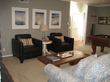 Modern Style Executive Home Near Disneyland