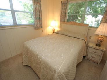 Queen Bedroom