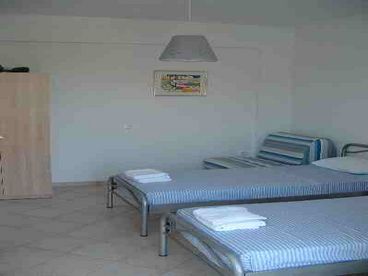 Triple bedroom
