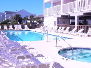 Pool and Hot Tube