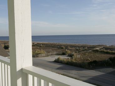 5 br 2nd Row Beach House Vista Views Off Season Special $300 night tax included