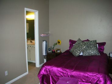 1st bdr w/ private bath entrance