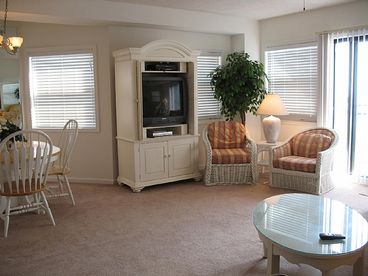 living  Ocean Pointe condo for rent
