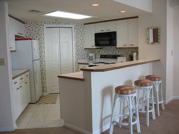 kitchen  Ocean Pointe condo for rent