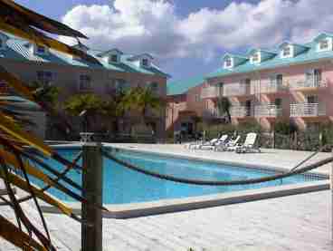 20' x 40' Beachside pool