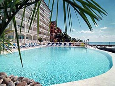 Freshwater swimming pool