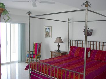 4 master bedroom suites