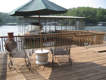 2nd deck suspended over the water