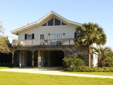 Oceanfront house in North Litchfield