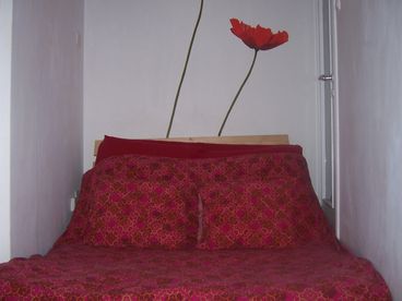 Mini second bedroom