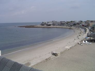 from the roof looking to the right at the beach