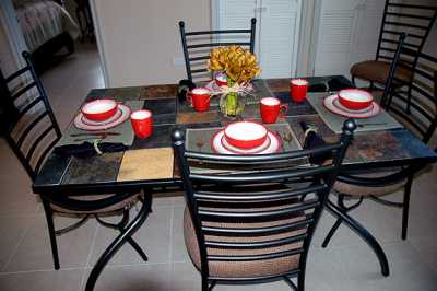 Cayman Breeze Dining Area
