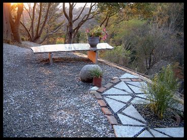 Lower garden Seat