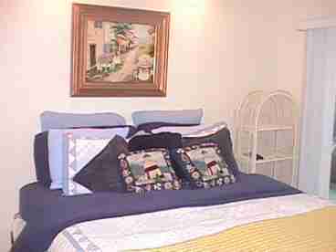 2nd Bedroom, King
