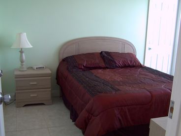 Main Bedroom - QUEEN Bed
