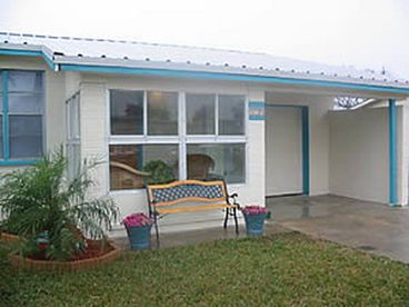 Tropical exterior Front door