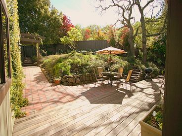 Front patio entranceway