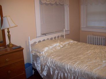 Double bed in this quaint cottage style bedroom