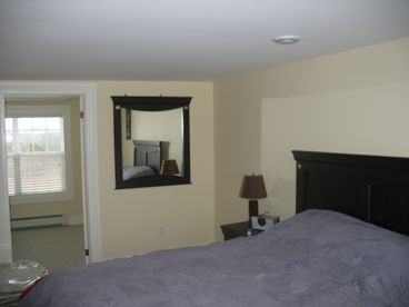 master bedroom ensuite 