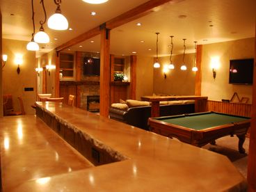 Lower level 
