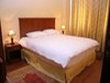 standart suite bedroom