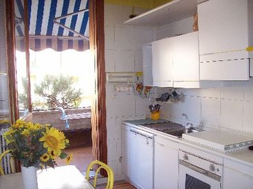 kitchen with veranda